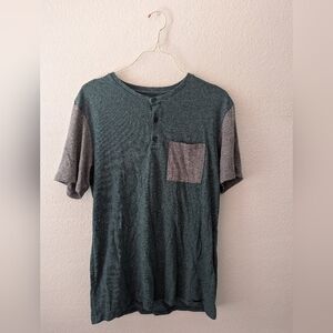 On The Byas Men's Medium Colorblock Short Sleeve Tee